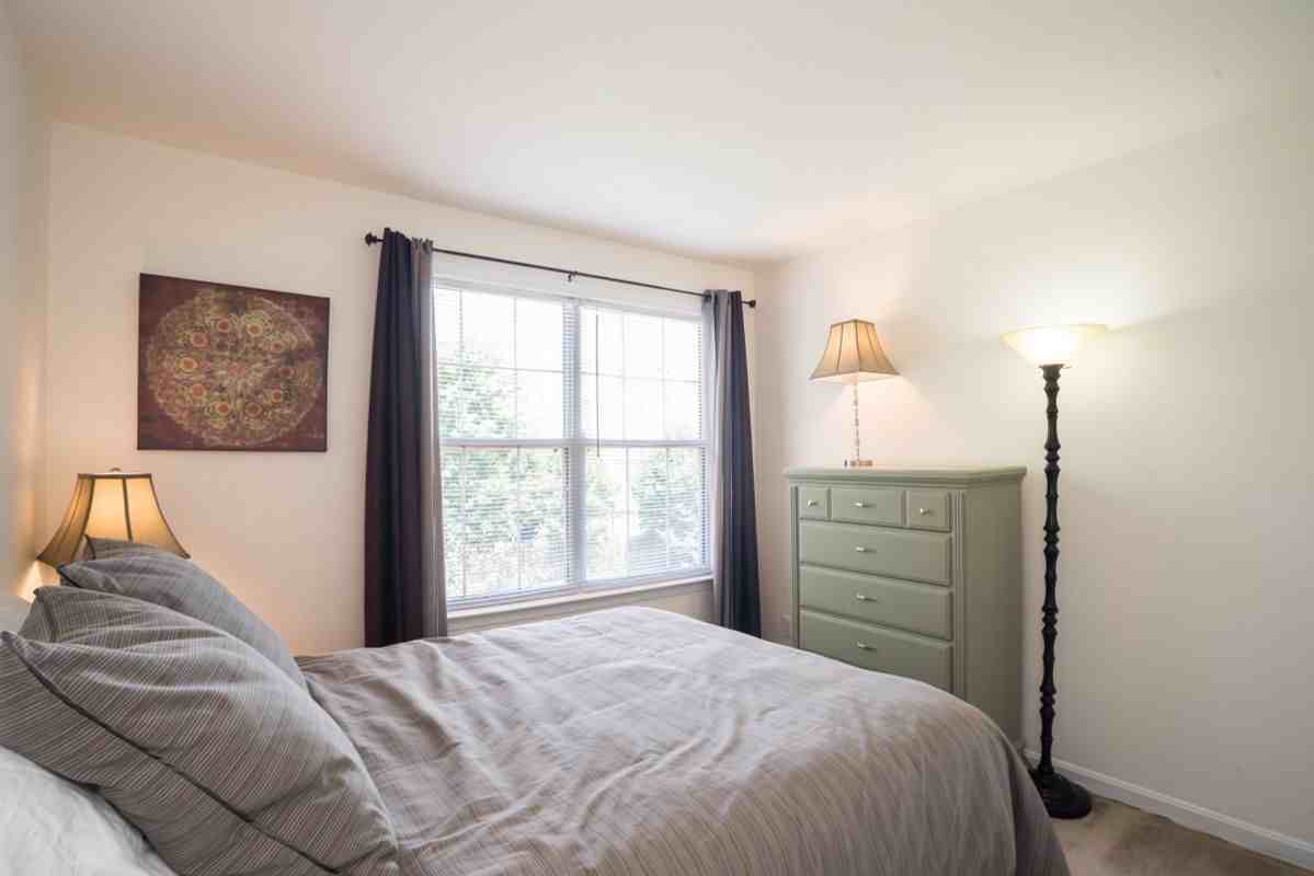 47608 Watkins Island Sq - Photo 2 of 21