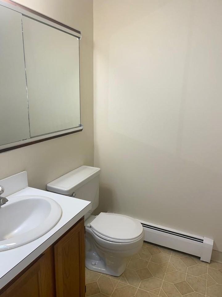 Woodmere Place - Photo 4 of 7