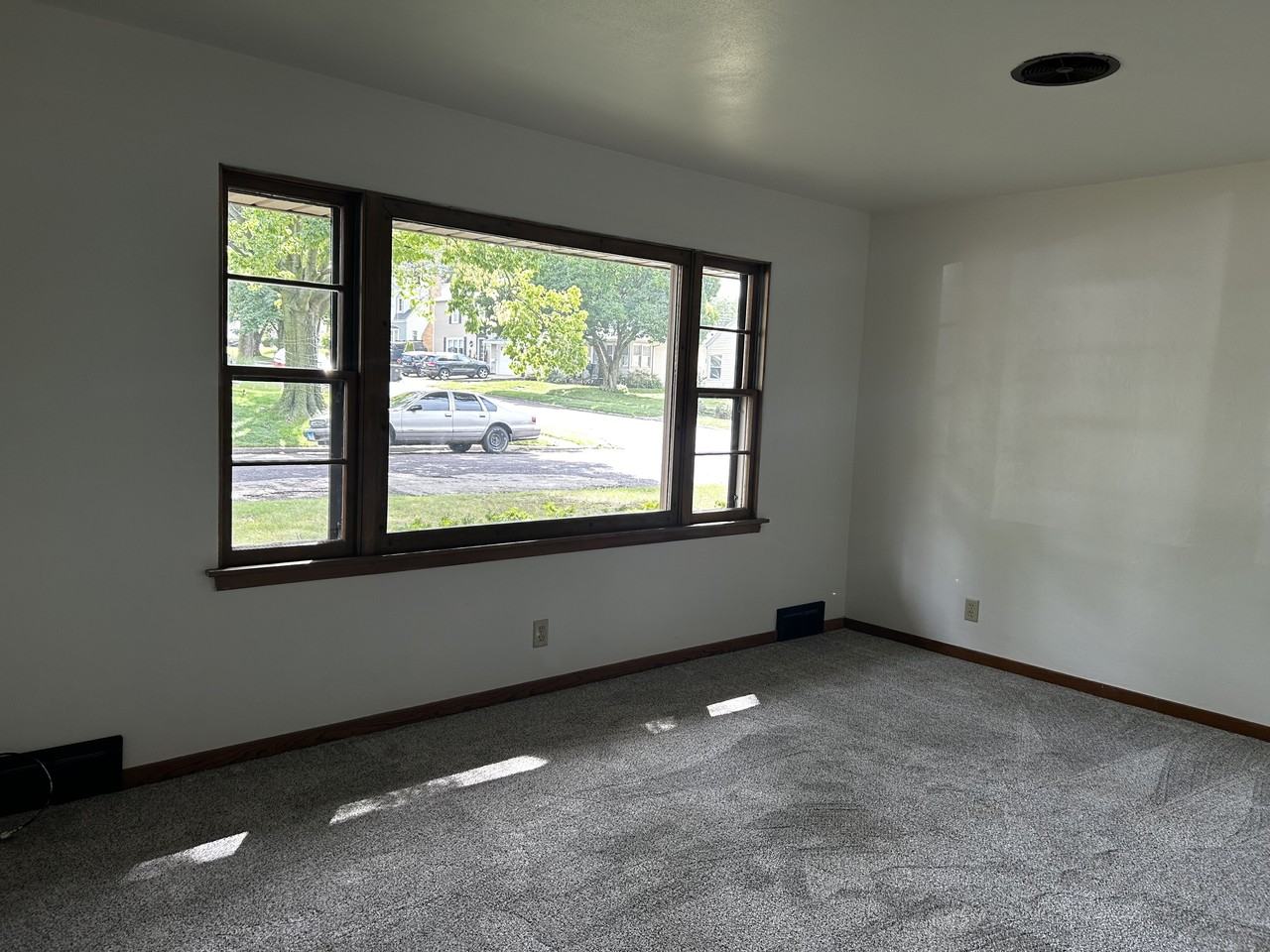 1301 North 10th Street - Photo 3 of 22