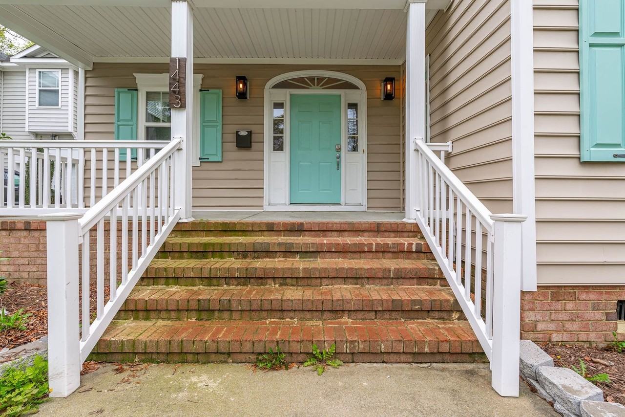 1443 Melrose Pkwy - Photo 2 of 50