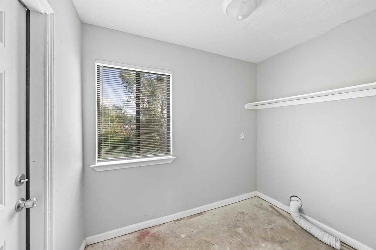 110 Cheri Ln - Photo 5 of 18