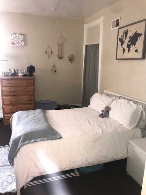 416 Oakland Ave #3 - Photo 3 of 9