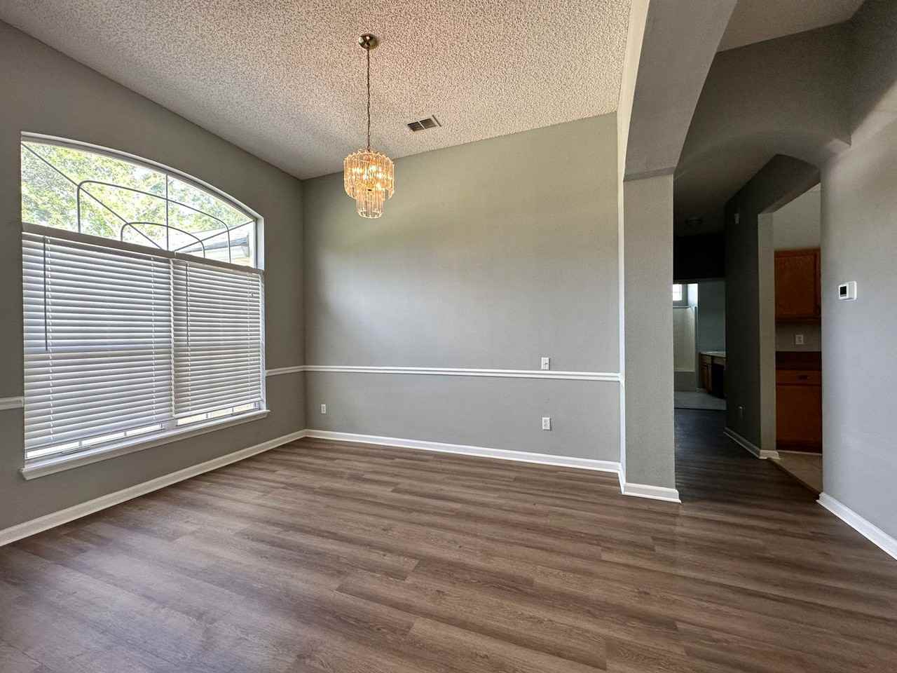 620 Catherine Foster Ln - Photo 5 of 29