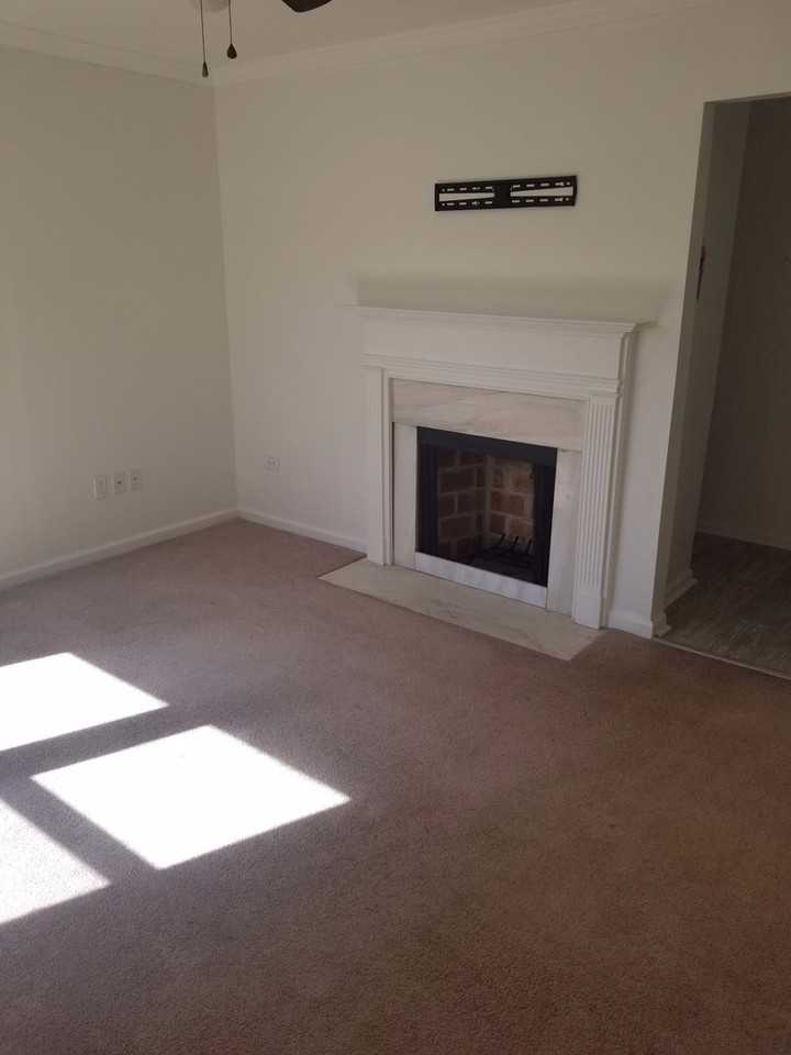 713 Campbell Cir - Photo 2 of 6