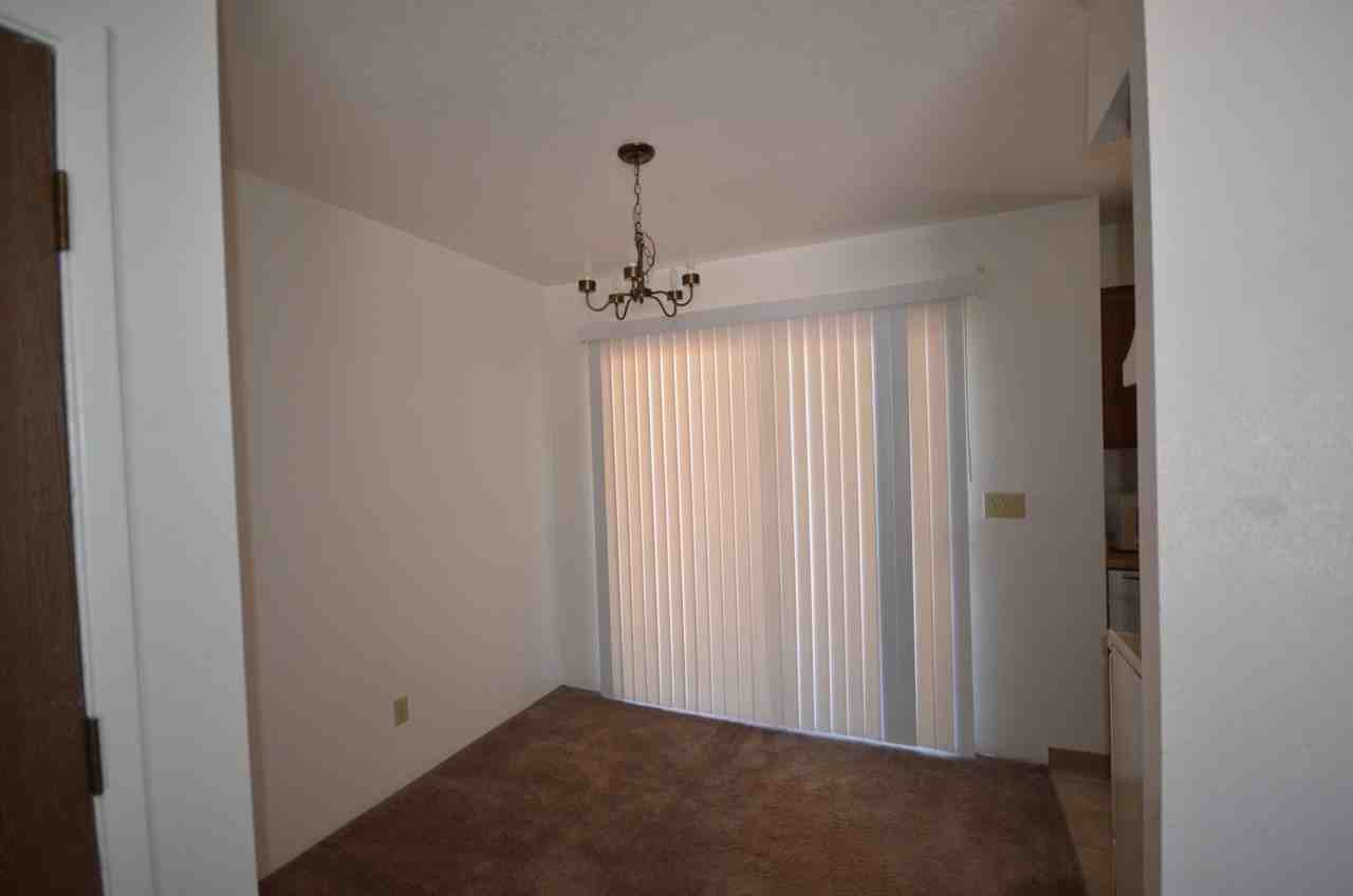 4301 Plaza Vis #D - Photo 4 of 12