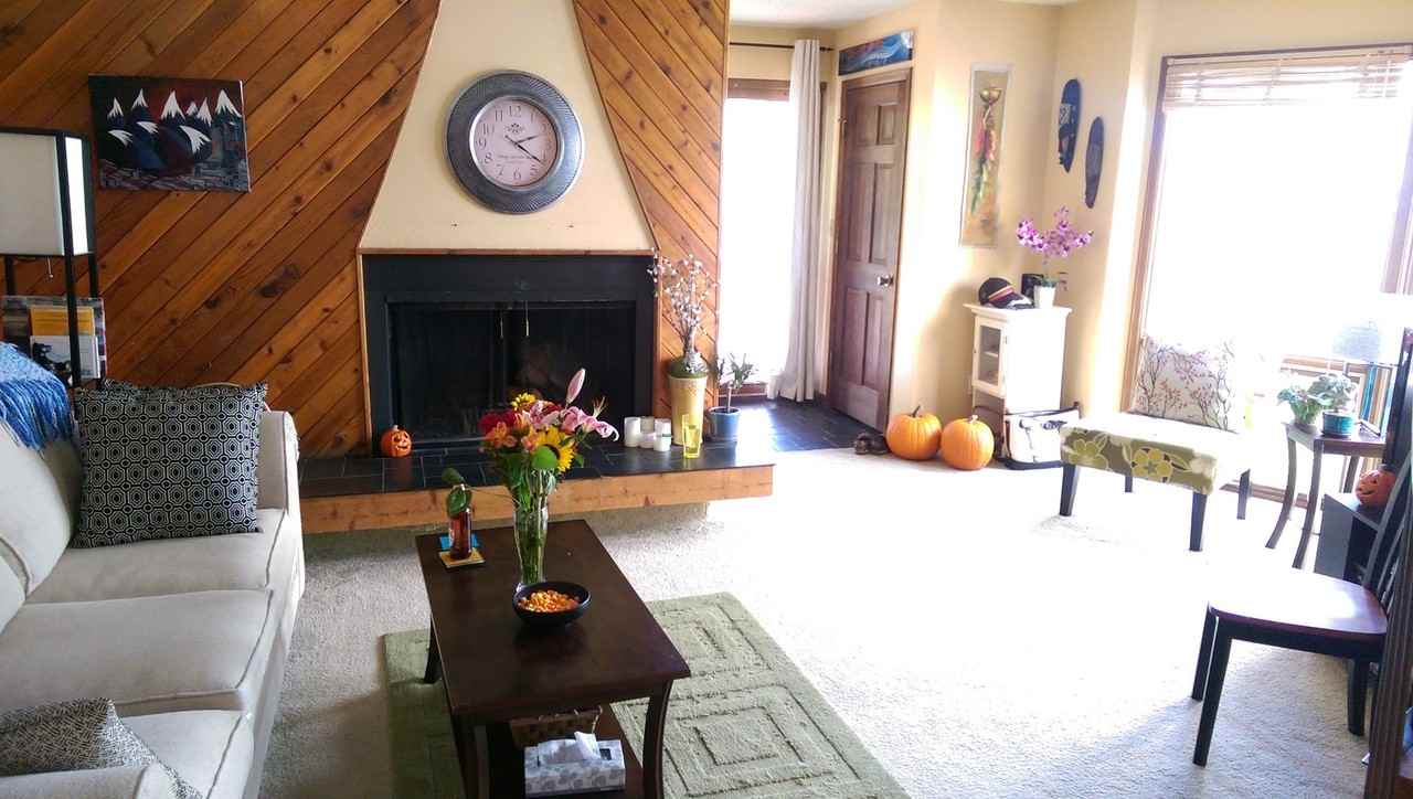 2000 5th St #C - Photo 3 of 9