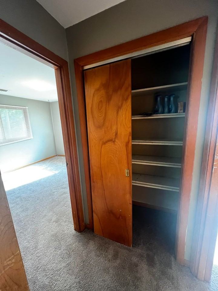 1131 Maple St - Photo 7 of 13