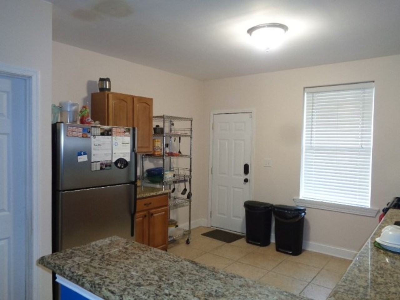 511 S Lehigh St - Photo 5 of 14