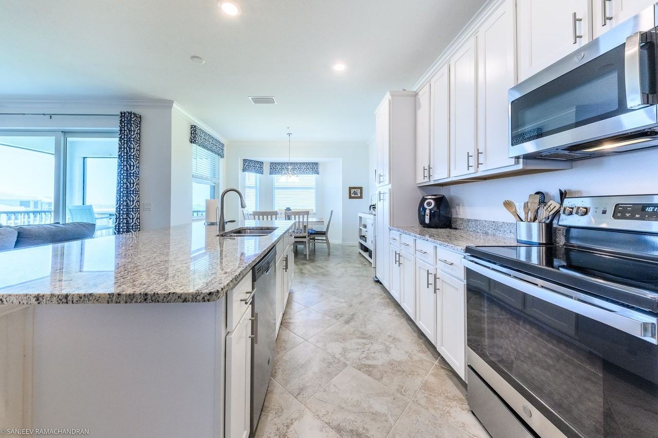 14091 Heritage Landing Blvd #141 - Photo 7 of 50