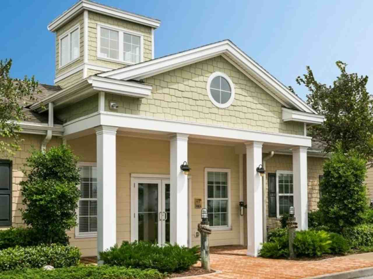 106 Cape Cod Dr - Photo 4 of 16