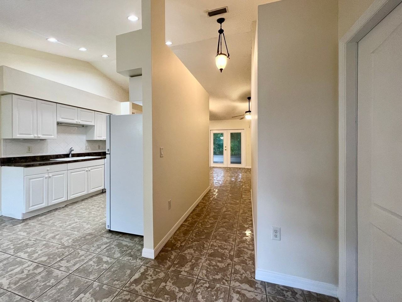 307 48th Street Ct E - Photo 3 of 27