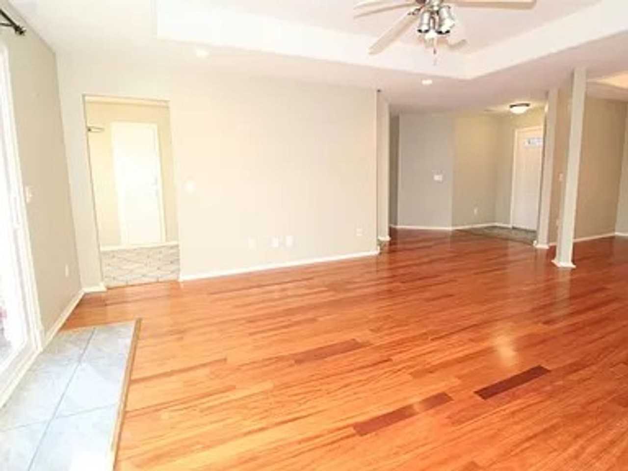 1567 N Caddo Ave - Photo 2 of 10