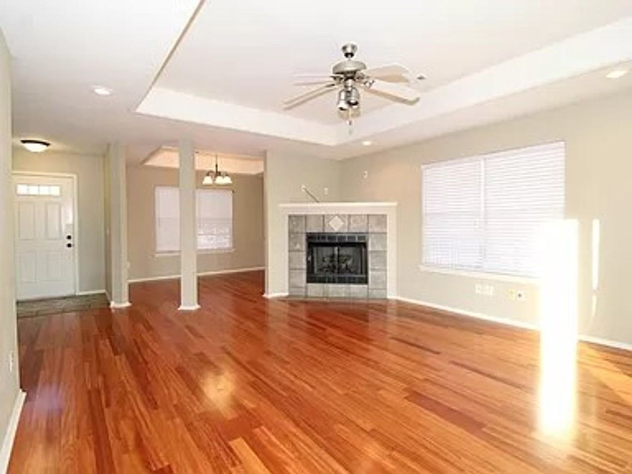 1567 N Caddo Ave - Photo 4 of 10