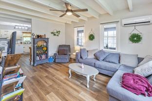 547 W Main St - Photo 1 of 1