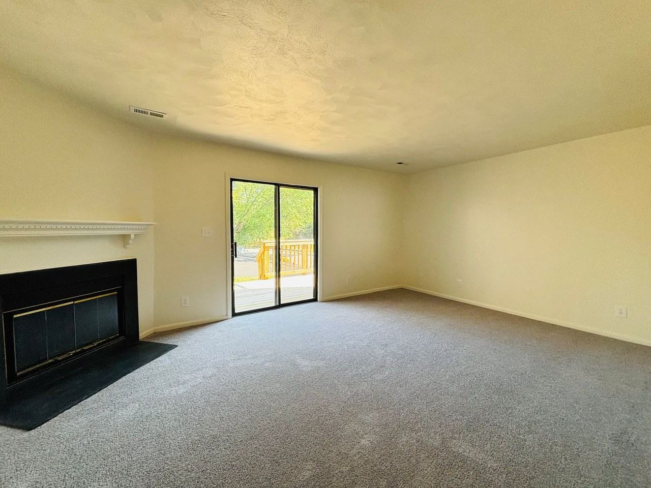 291 New Kent Rd - Photo 4 of 26