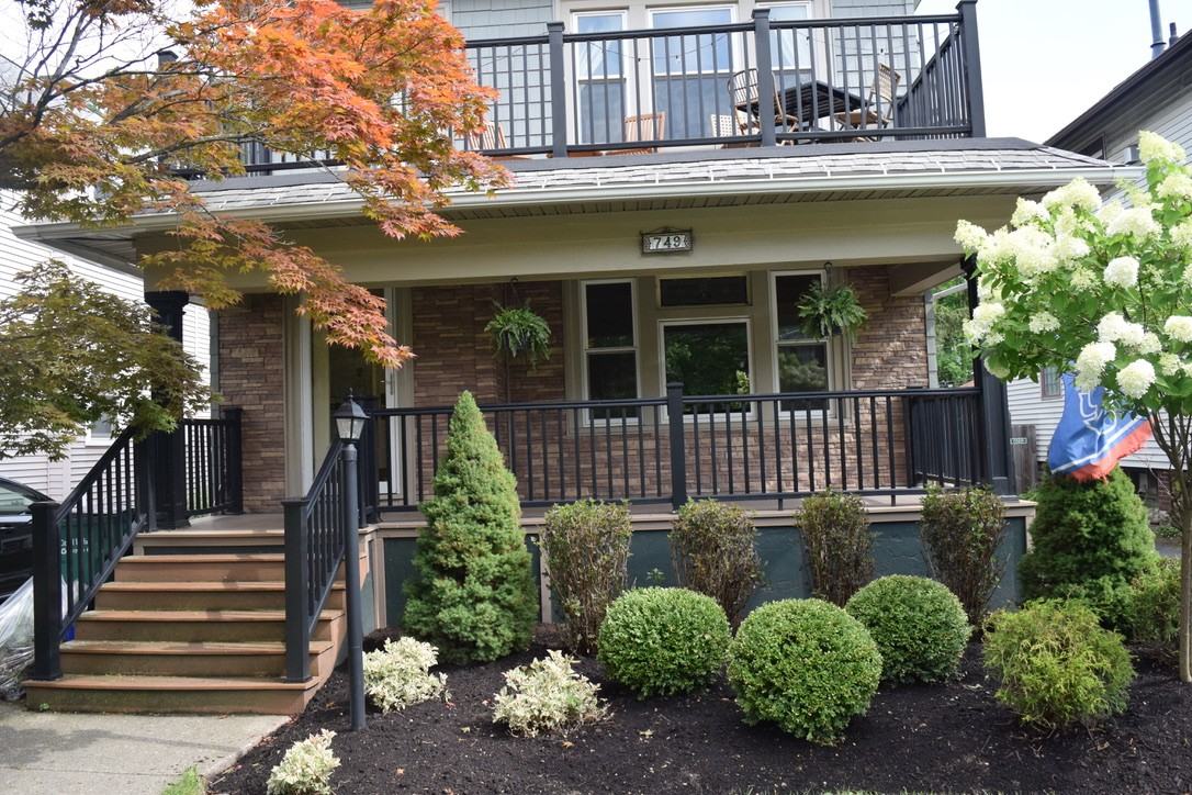 749 Crescent Ave - Photo 3 of 15