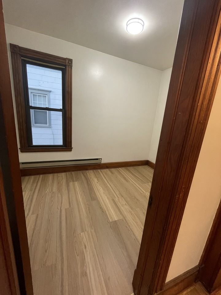 1384 3rd St #2 - Photo 5 of 9