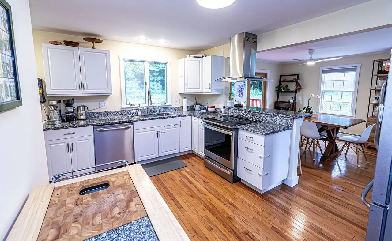 32 Westview Ln #NA - Photo 2 of 20