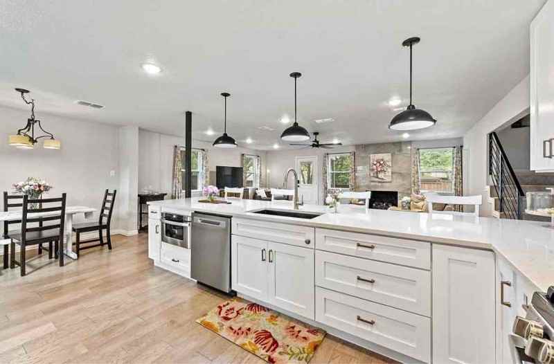 8329 Van Pelt Dr #1 - Photo 4 of 11