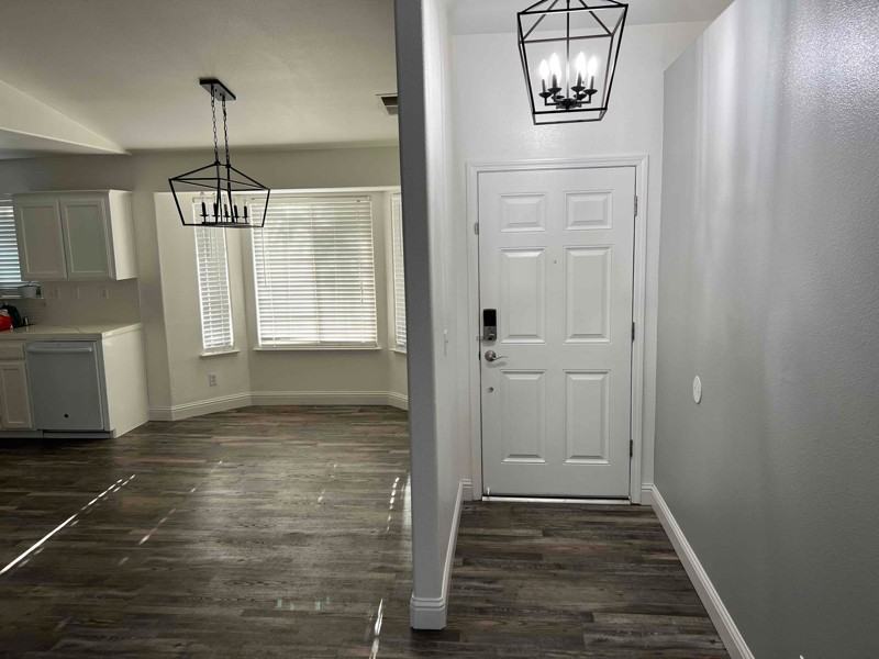 3820 Snyder St - Photo 2 of 25