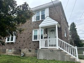 946 Kenwood Rd - Photo 1 of 1