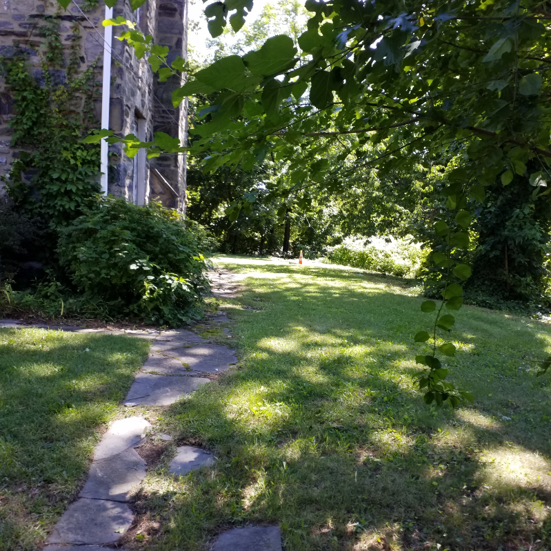 2213 N 52nd St - Photo 4 of 50