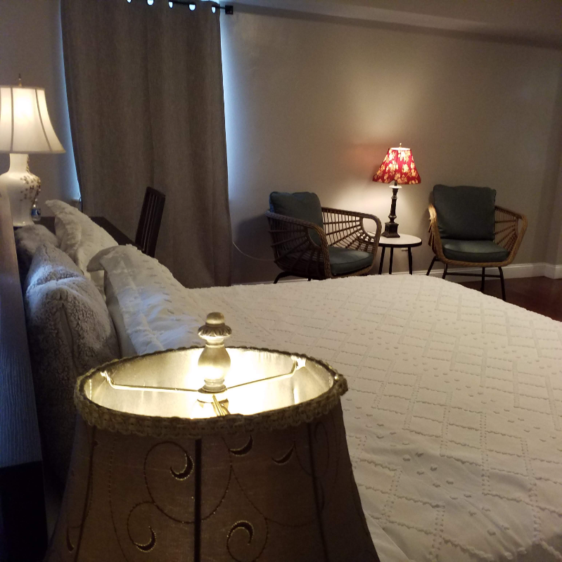 2213 N 52nd St - Photo 3 of 50