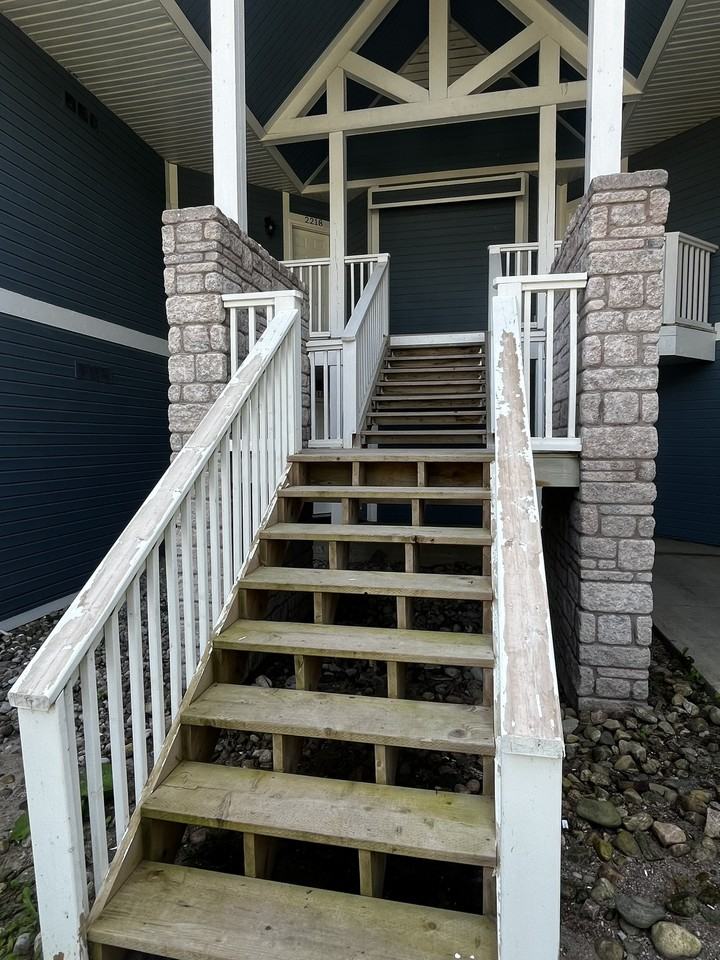 Oro Condo - Photo 2 of 25