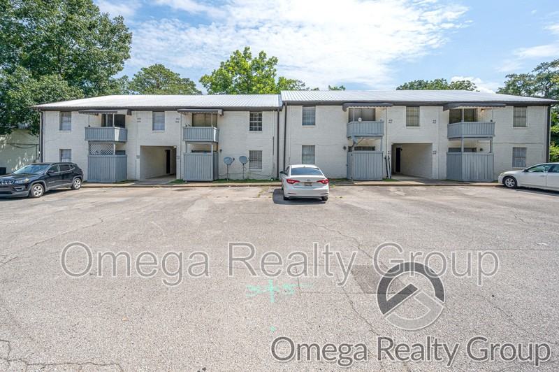 425 Oakwood Ave #436