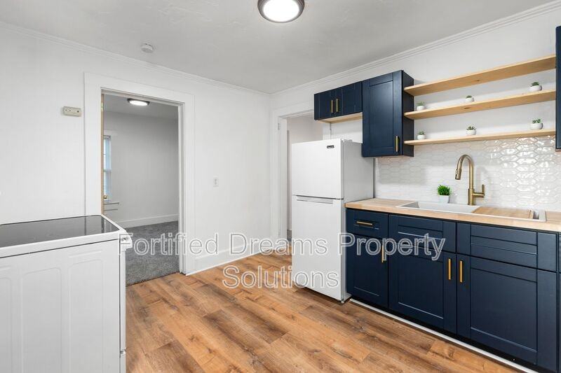 218 Walker Ave - Photo 6 of 21