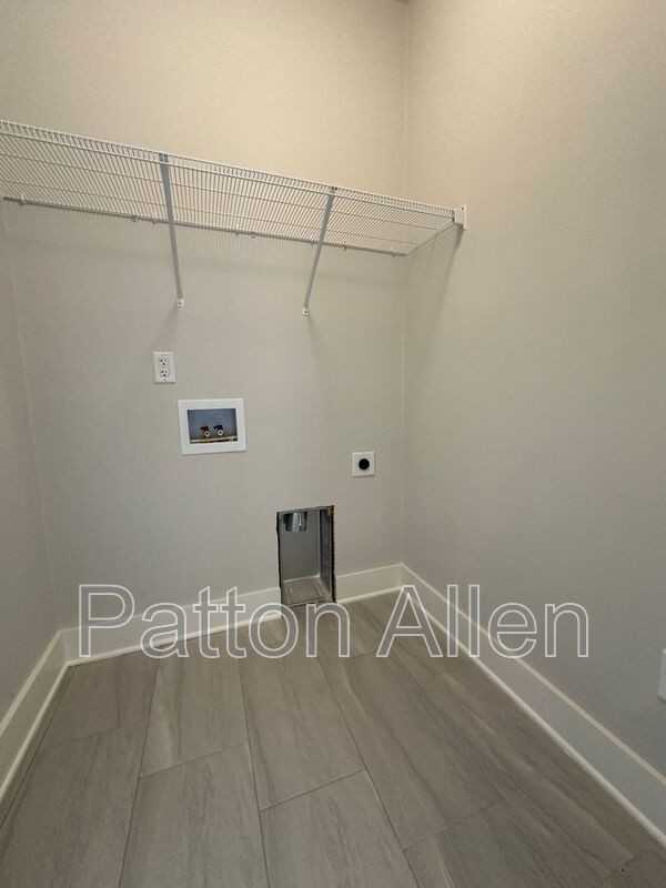 129 Aurora Dr #3 - Photo 7 of 27