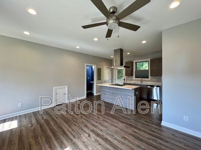 64 Burton St - Photo 3 of 36