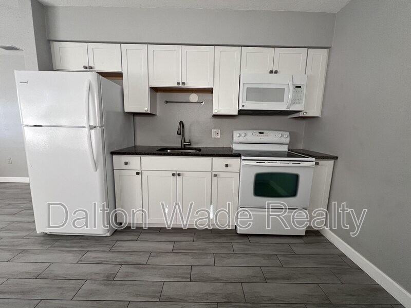 1268 Pinehurst Rd - Photo 2 of 15