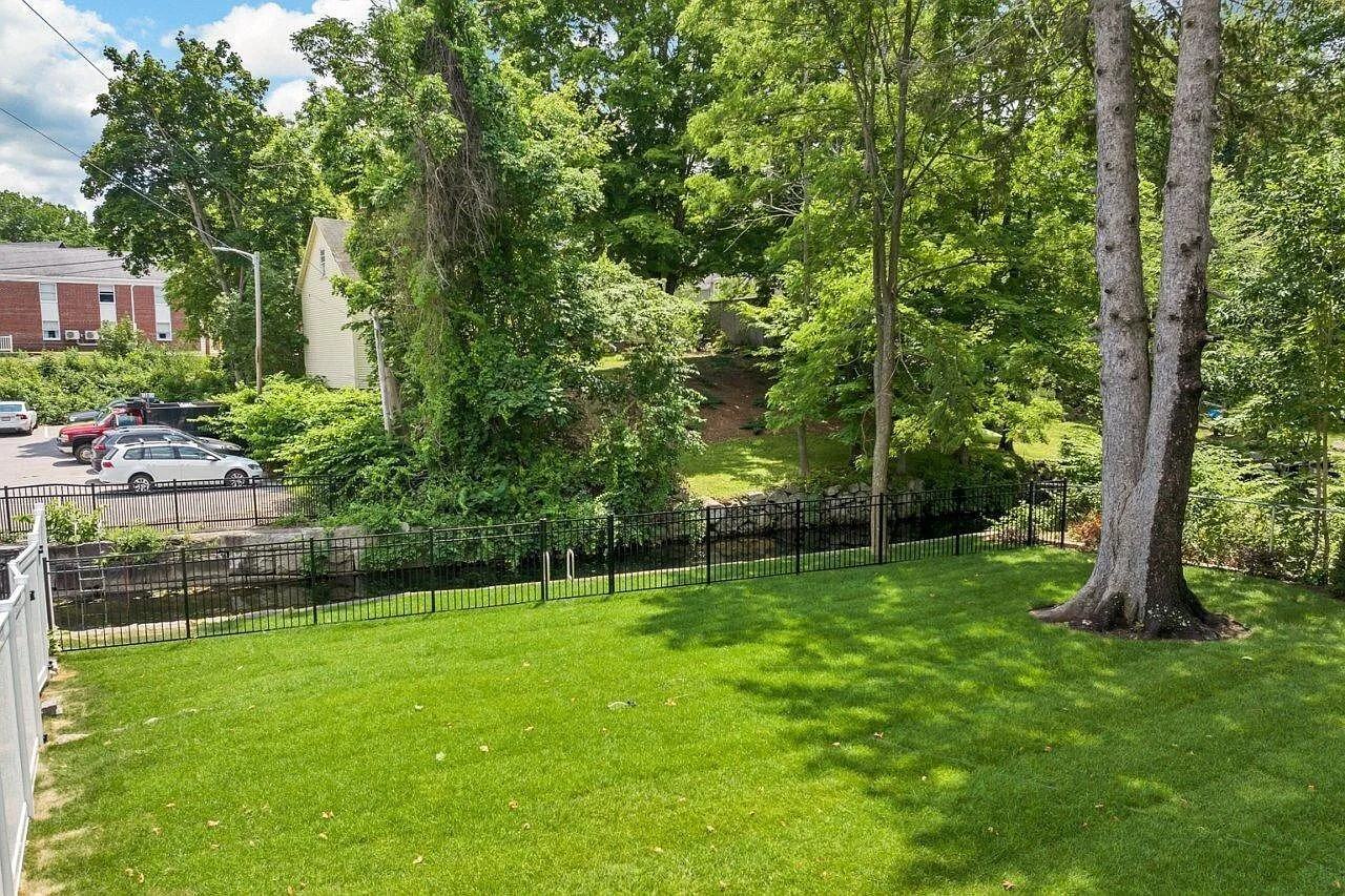 8 Water Street - Photo 3 of 19