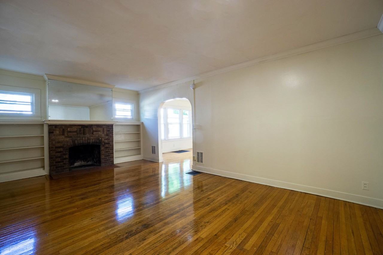 1213 Madison St - Photo 7 of 24