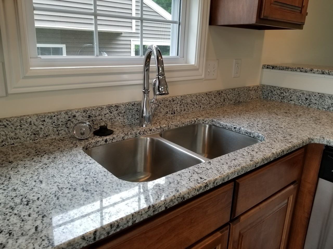 2266 S Samuel Ln - Photo 5 of 24