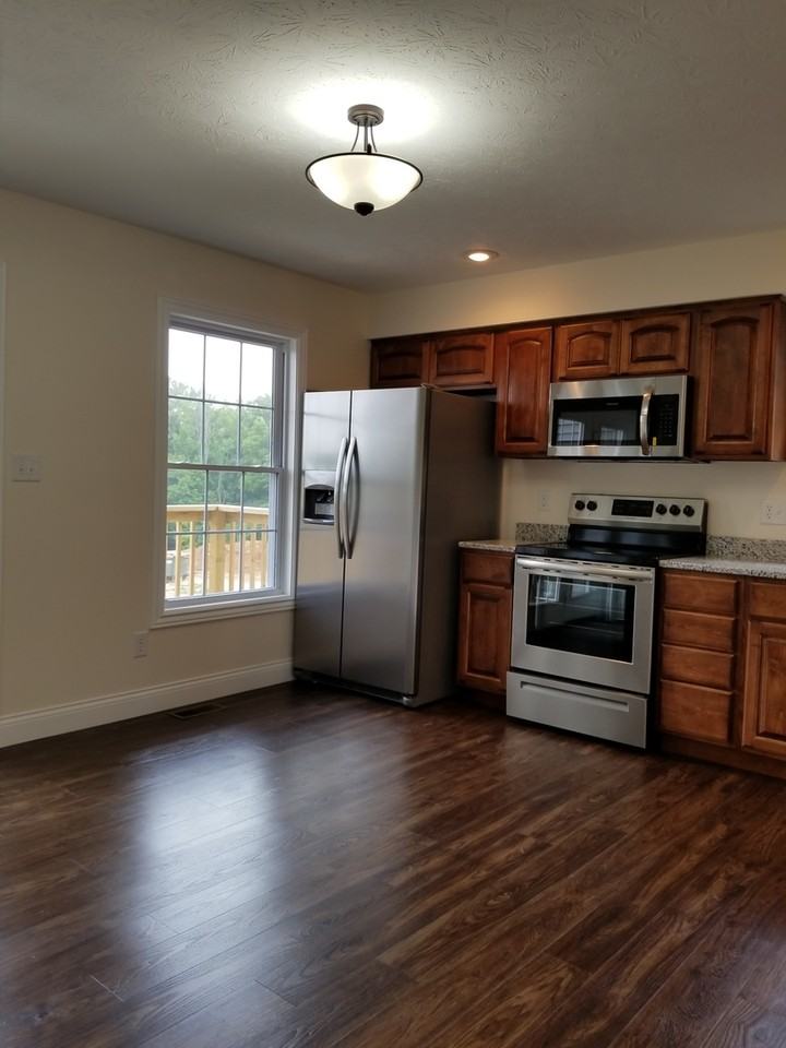 2266 S Samuel Ln - Photo 7 of 24