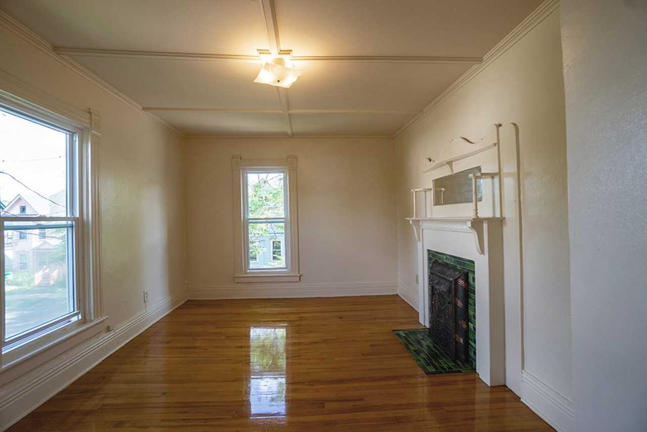 107 Dell St - Photo 7 of 27
