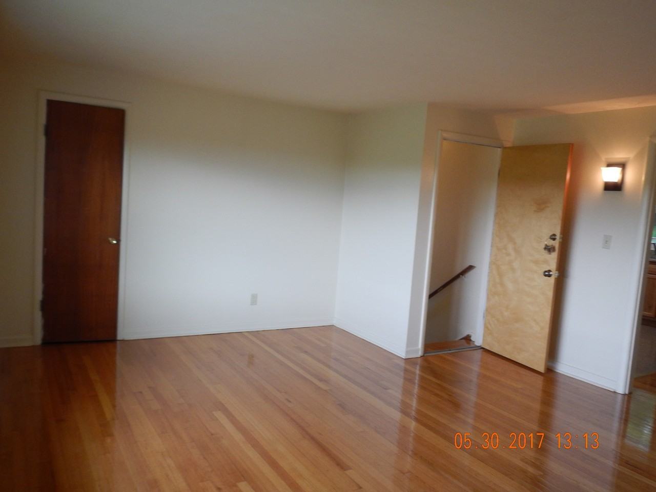 1264 Westcott St - Photo 6 of 20