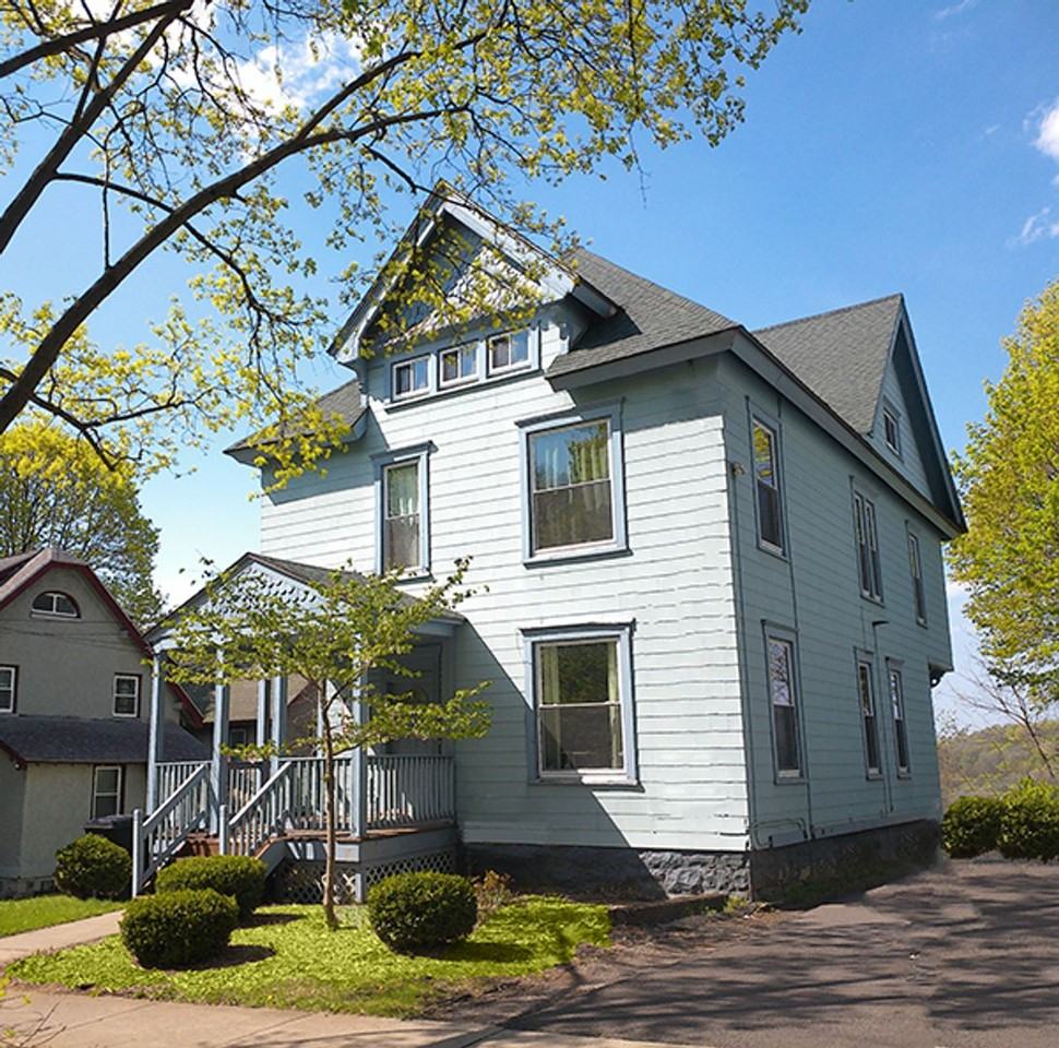 1311 Madison St - Photo 2 of 28