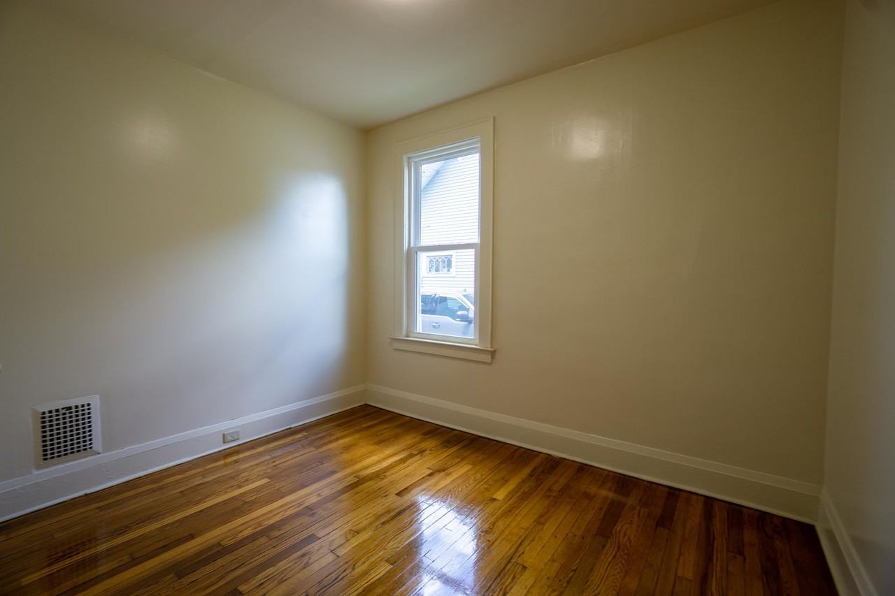 149 Fellows Ave - Photo 6 of 13