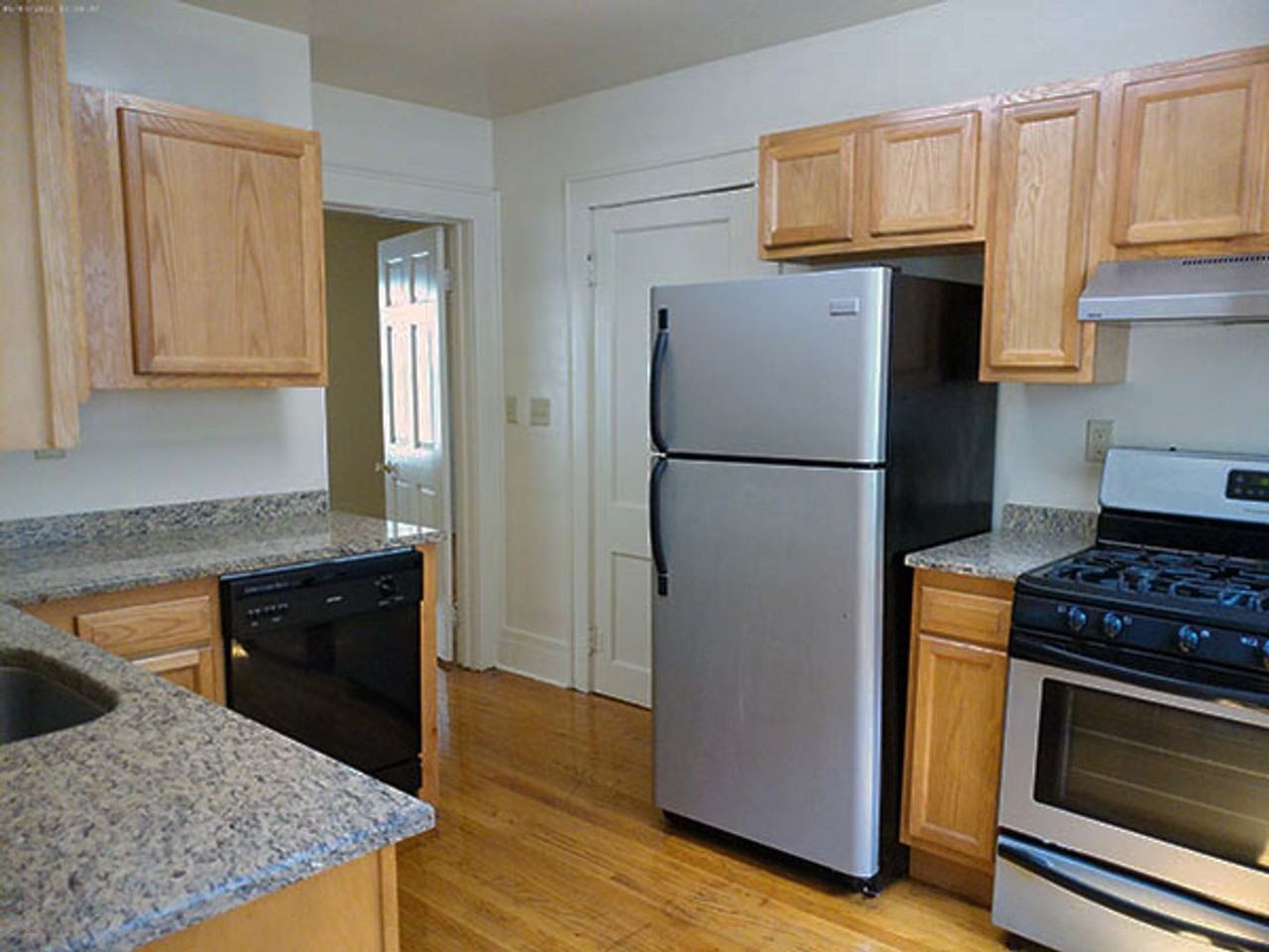 231 Fellows Ave - Photo 6 of 28