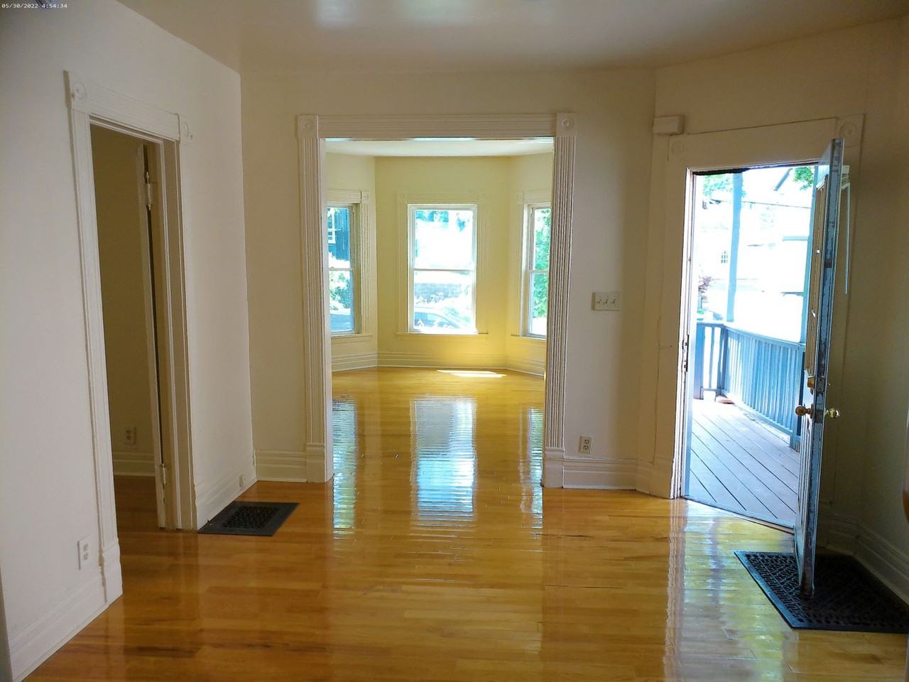511 Columbus Ave - Photo 4 of 34