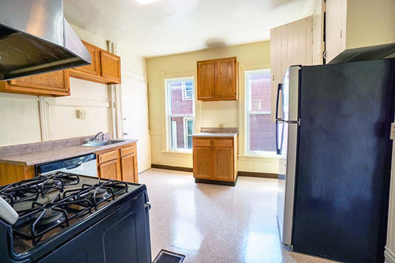 713 South Beech Street - Photo 2 of 13