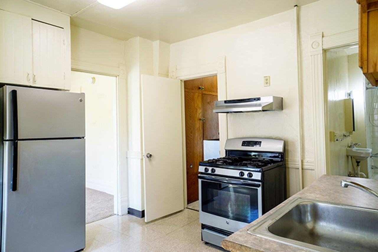 713 South Beech Street - Photo 6 of 13