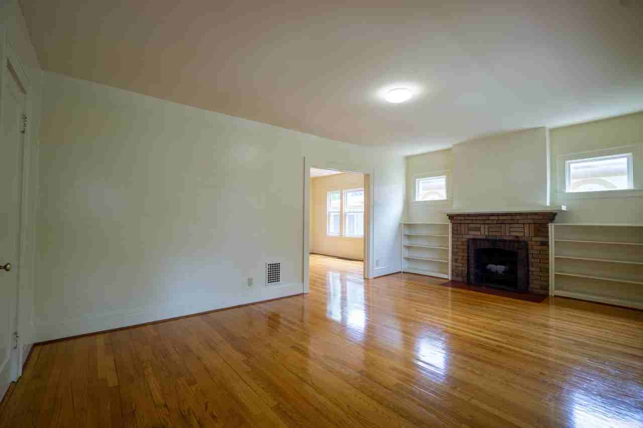 407 Roosevelt Ave - Photo 5 of 18