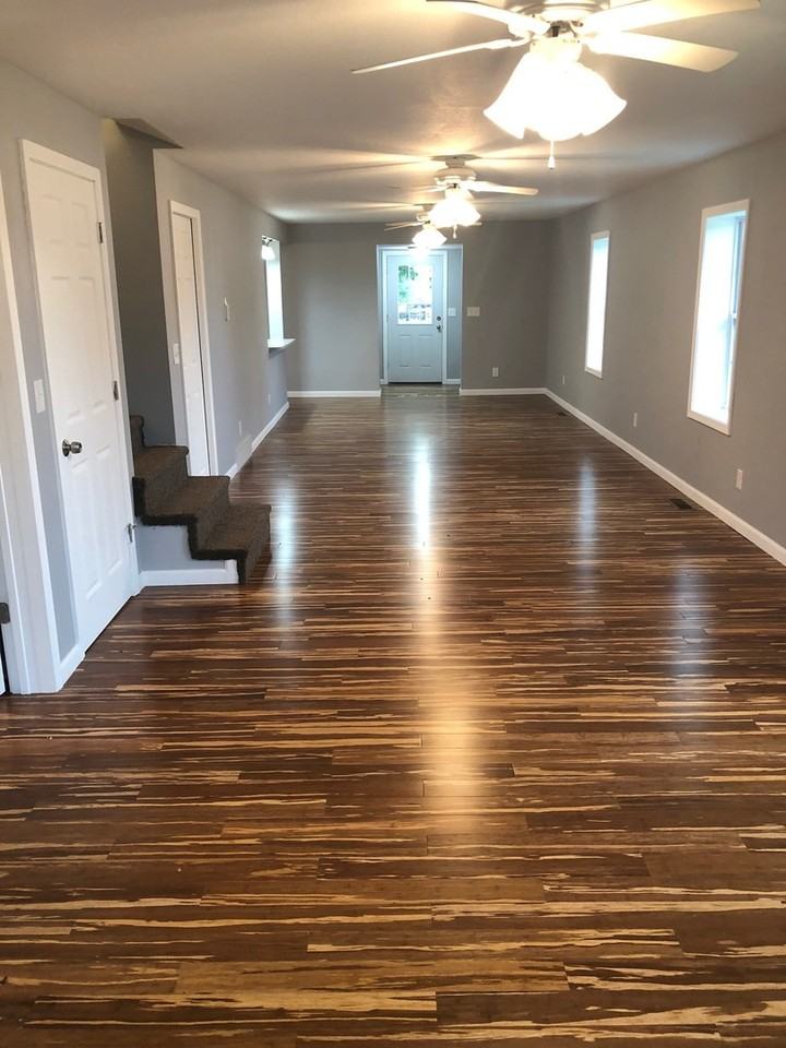 1504 Spruce St - Photo 2 of 17