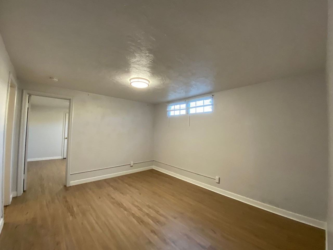 725 S 16th Ave #B - Photo 4 of 17