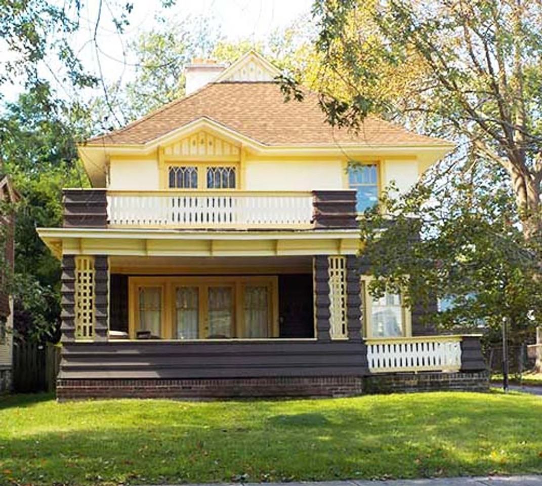 464 Allen St - Photo 2 of 41