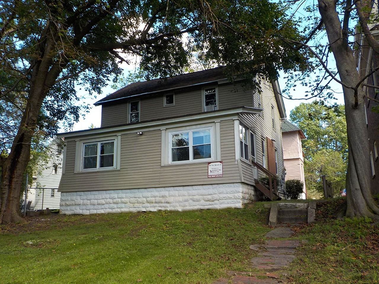 507 S Beech St - Photo 3 of 19